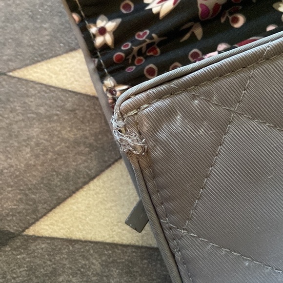 Vera Bradley Gray Snap Wallet - Picture 3 of 10